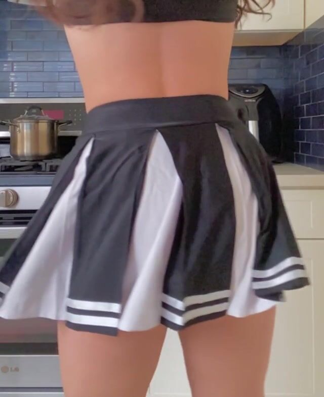 18yo. & japanese. did my FAT PUSSY surprise you? ????