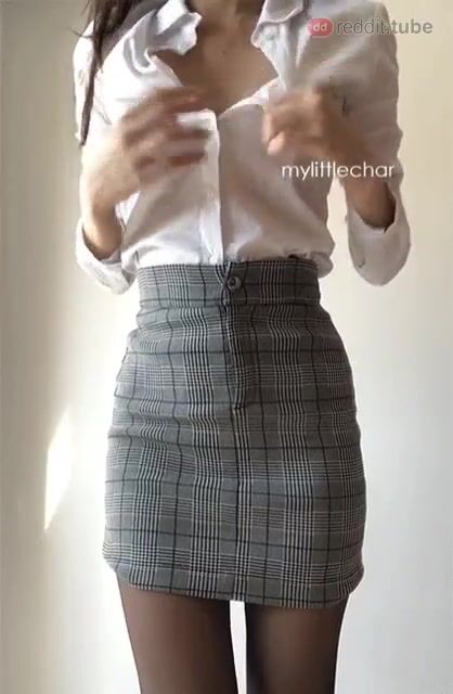 You wanted to see what's under my secretary outfit, so here's a little gif :)