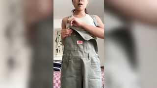 Asian Girls: overalls are a practical choice for easy access ♥️♥️ #2