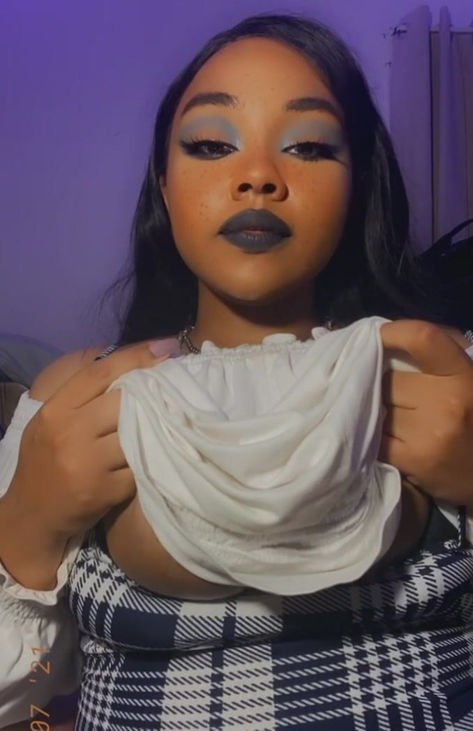 Heres something for those Monday Blues ;)— Your Blasian GF