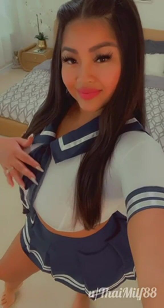 My boobs & booty juicy enough for your extra credits?