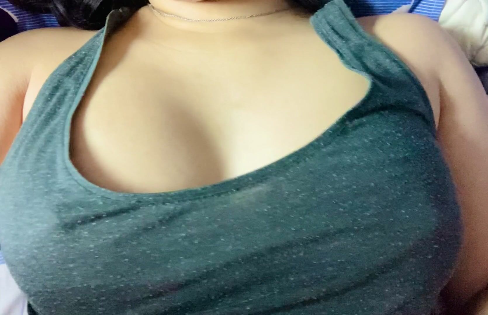 Will you suck on my tits while I touch myself? ☺️