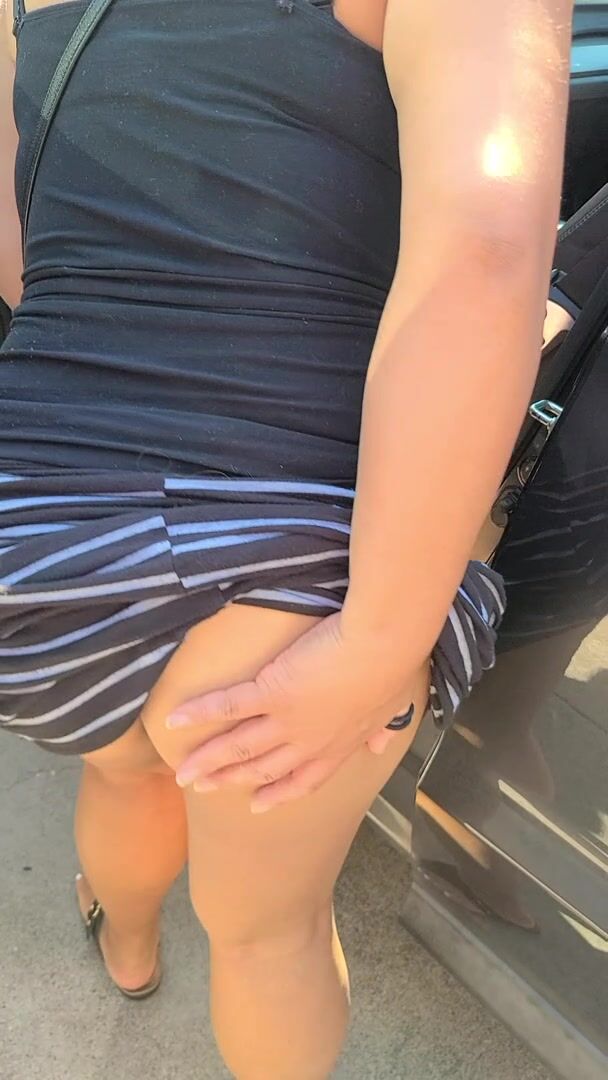 Asian milf out running errands. With a juicy surprise