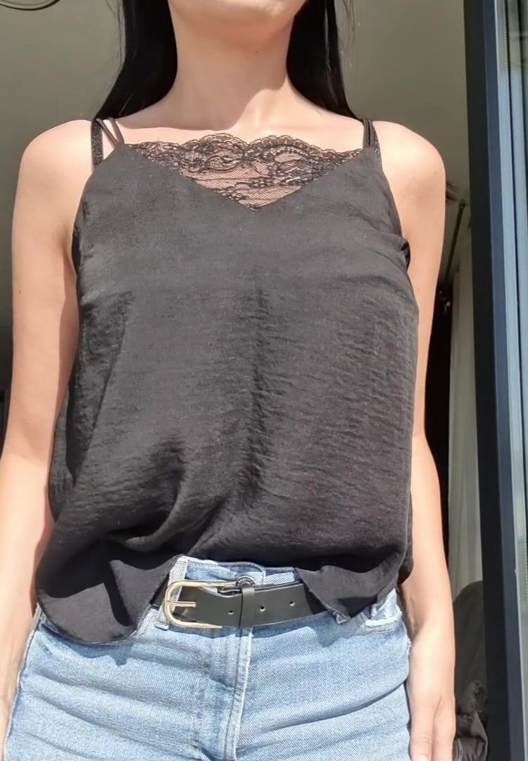 Natural DD titty drop