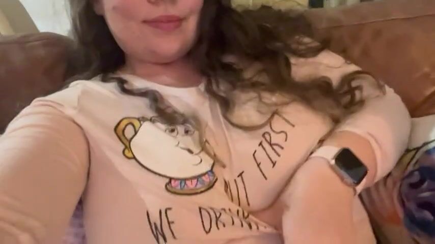 Would you play with my G cups? ????