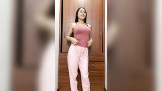 You call me shawty, I'd gladly call you daddy