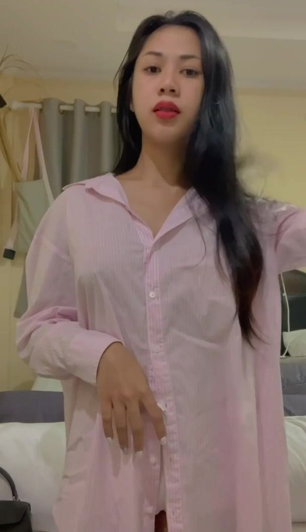 My boyfriend says my boobs are too small and that I should get a boob job ♥️♥️ What do you think?