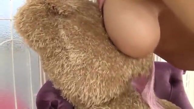 Shiori Tsukada | Teddy Bear Clit Grinding