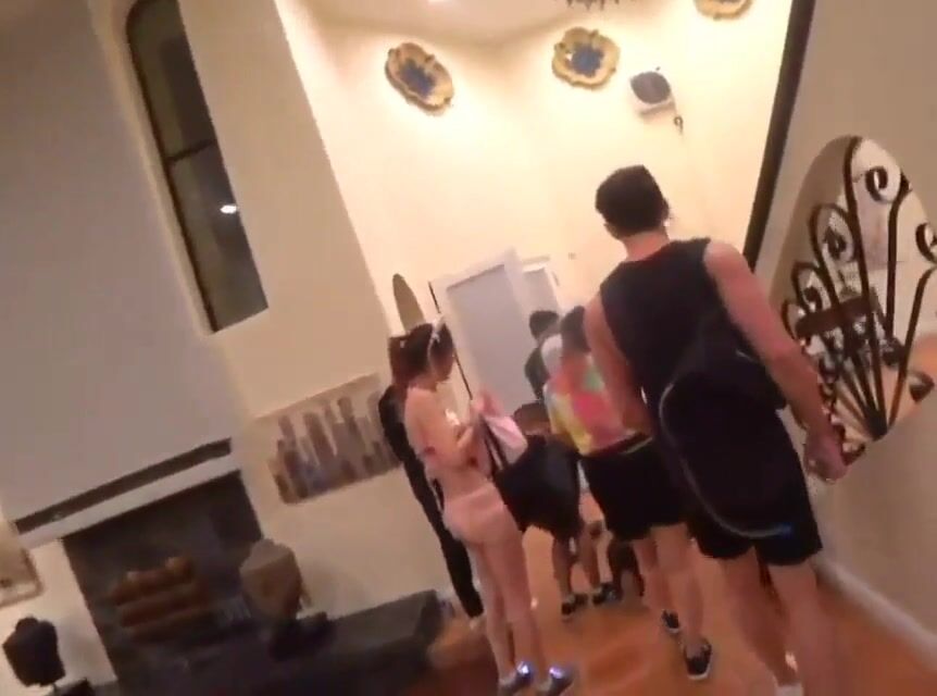 Fuslie small rave outfit
