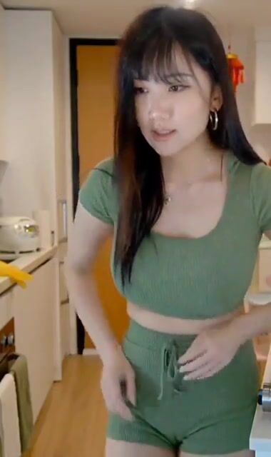 AriaSaki tight outfit