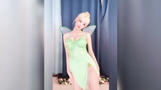 Berry Tinker Bell cosplay