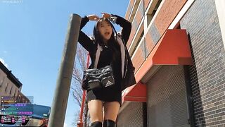 Twitch Asians: Jinnytty upskirt dance #3