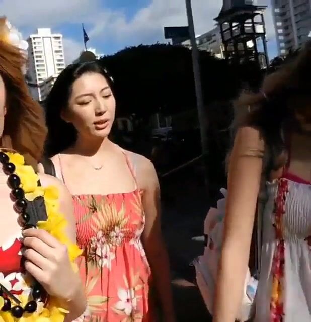 Fuslie lifting up her dress