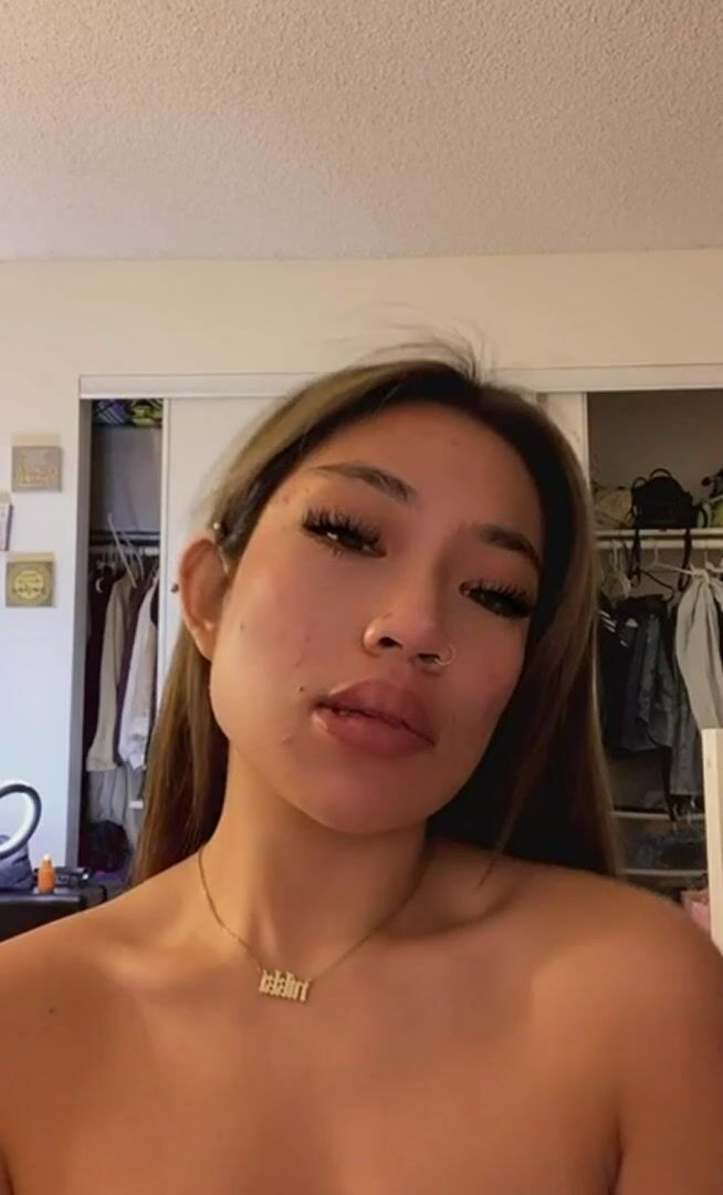 Idk why, but for an Asian, I'm too horny