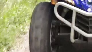 Asian Blowjobs: Professional road head #4