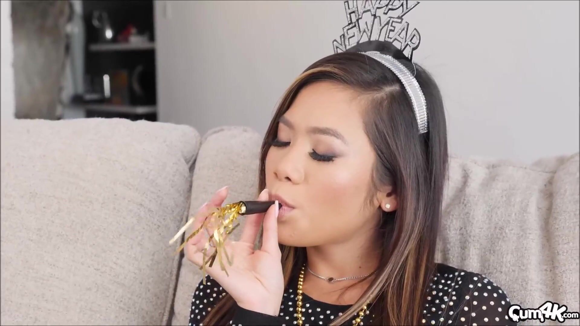 Vina Sky - New Year Creampies