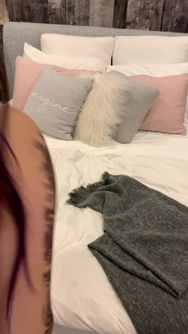 I assume you won't stop me from riding you like this, nice and quick until you make something else white