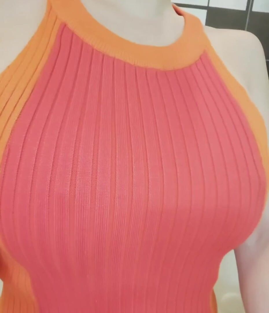 Korean girls look great without a bra on ????