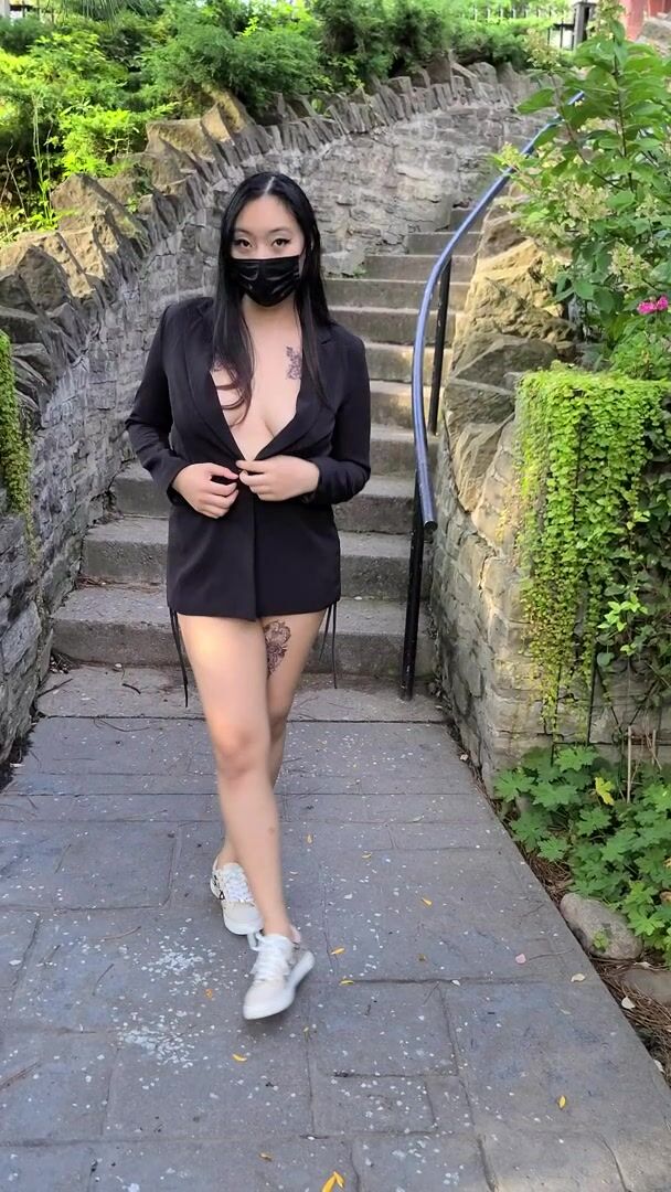 I tend to turn a few heads when I don’t wear a bra in public